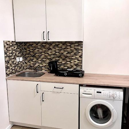 Quiet Apartment Close To Center 布拉格 外观 照片