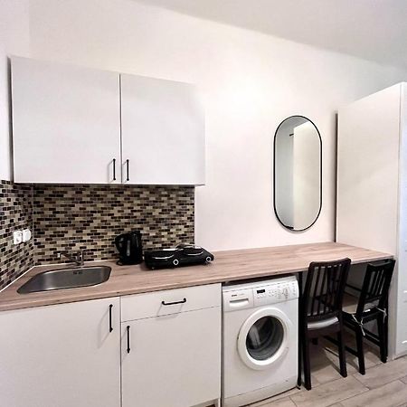 Quiet Apartment Close To Center 布拉格 外观 照片