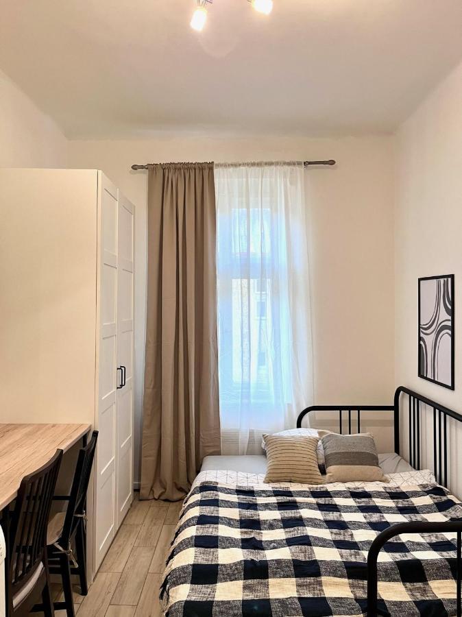 Quiet Apartment Close To Center 布拉格 外观 照片